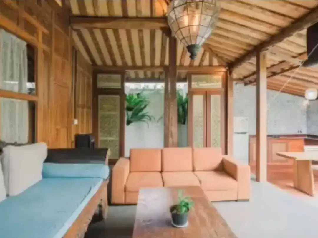 FOR SALE VILLA JOGLO AT TUMBAK BAYUH - Image 6 of 8