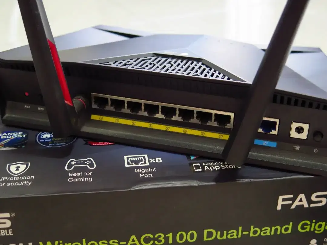 Asus RT-AC88U Dual Band AC3100 Wireless Gaming Router - Image 4 of 5