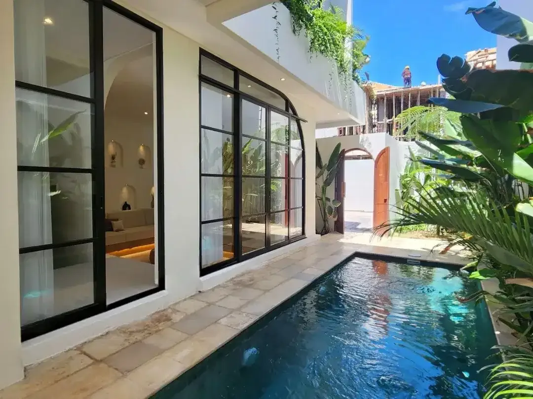 Villa modern tropical view laut di Uluwatu, Pecatu hanya 5 menit ke New Kuta Golf - Image 3 of 10