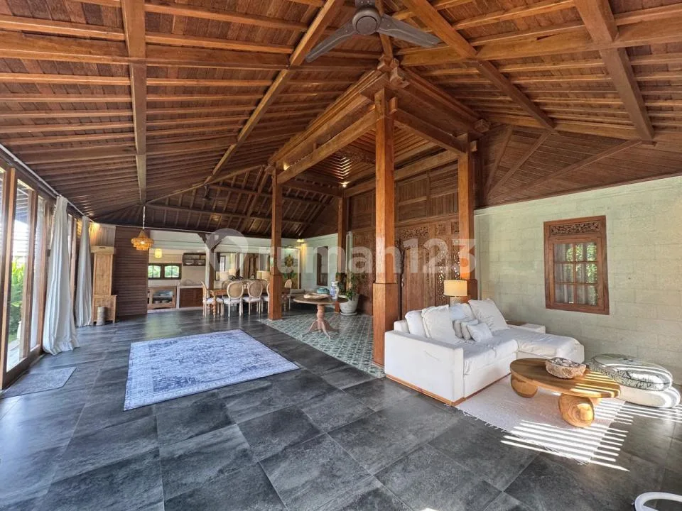For Rent Spacious New Joglo Villa In Tibubeneng - Image 3 of 4