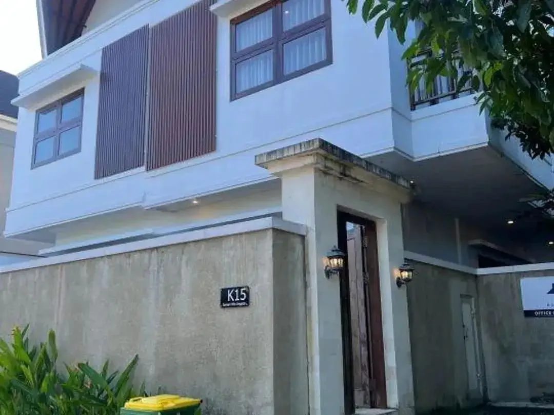 Brand New Villa di Uluwatu Siap Huni Dekat Pantai Dreamland - Image 2 of 10