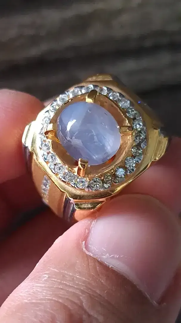 Natural sapphire ceylon srilanka - Image 2 of 5