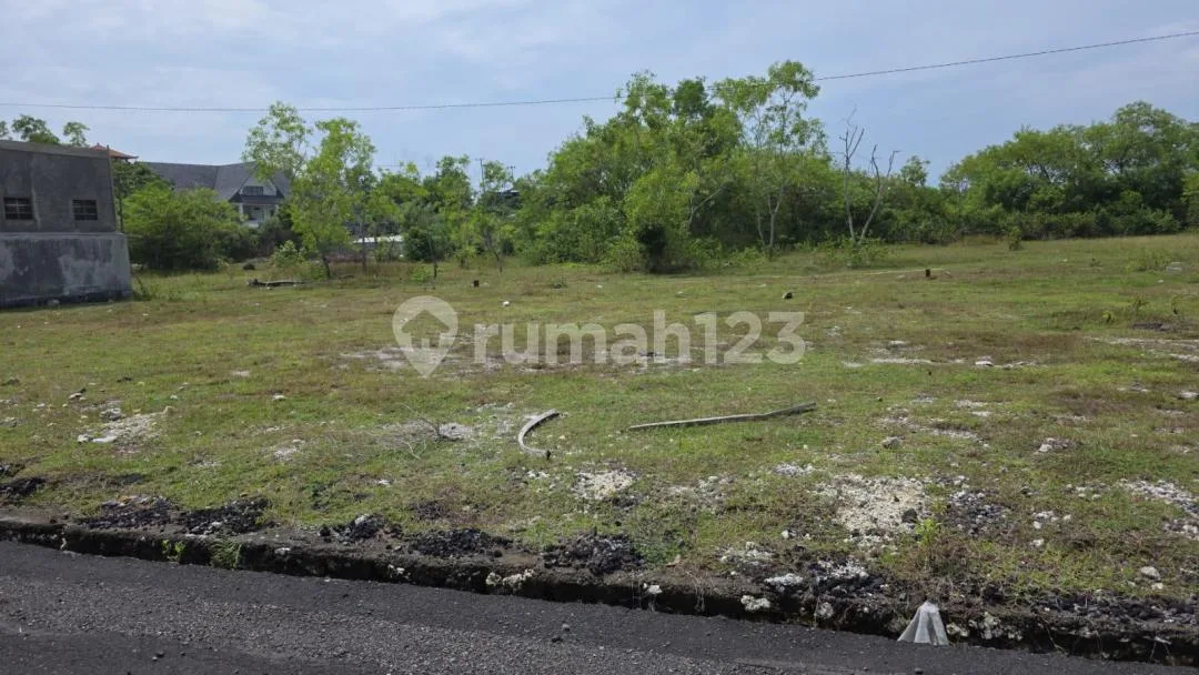 Small Plot Land In Ungasan With Yellow Zone - Image 1 of 4