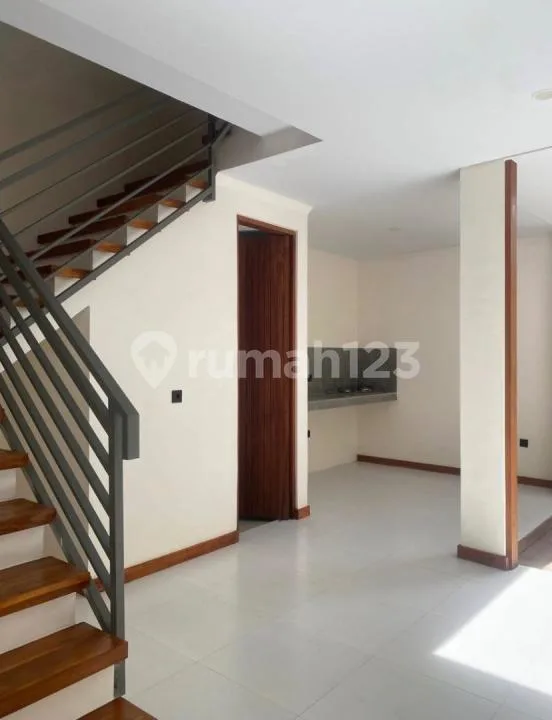 Sewa Tahunan Rumah Baru Area Jimbaran - Image 2 of 4