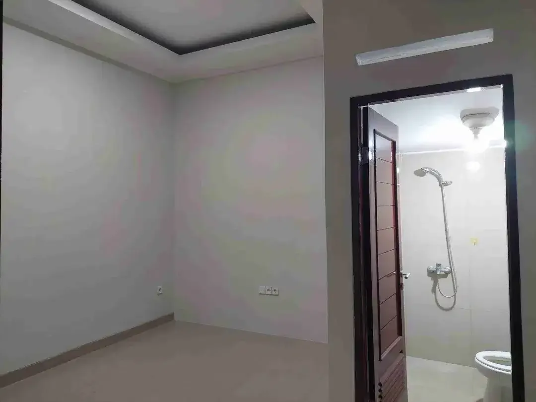 Rent Rumah Cluster One Gate Resident Gatsu Timur Dkt Mall, Dyatmika - Image 8 of 10