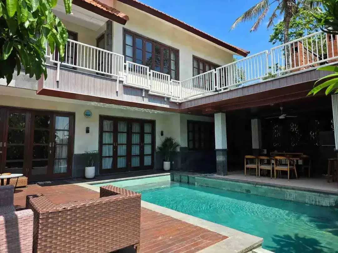 Villa modern style dekat tegenung Waterfall dijual murah di Sukawati Gianyar - Image 3 of 10