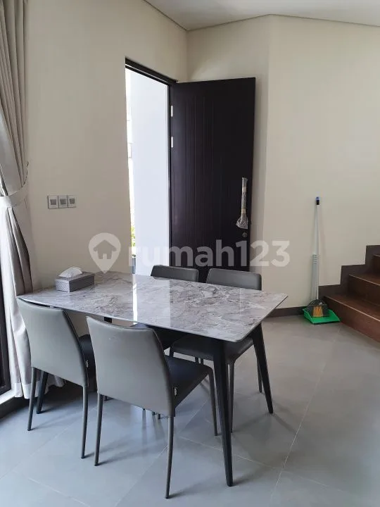 For Rent Hunian 3Br Kawasan Cluster With Club House Jimbaran - Image 2 of 4