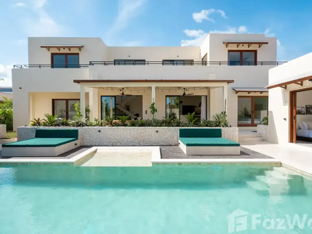 6 Bedroom Villa for sale in Pererenan, Bali - Image 1 of 10