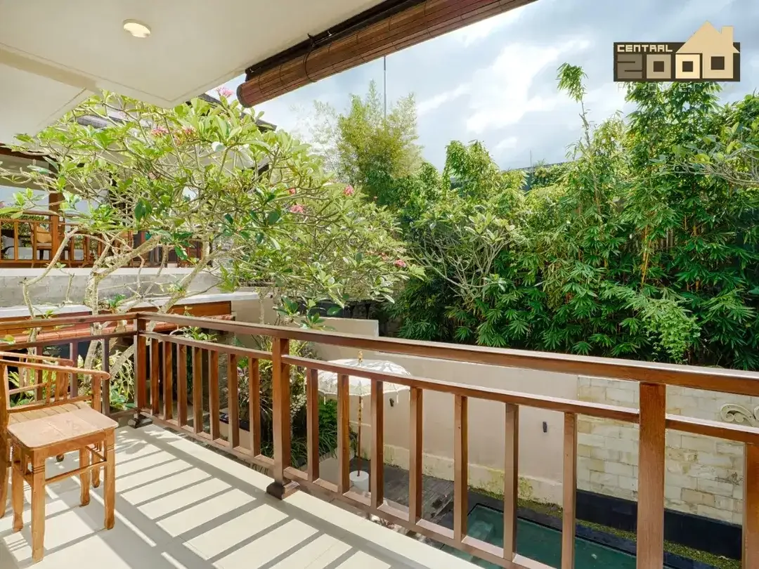 Tropical 3 Bedroom Villa in Nyanyi Beach Area - Image 8 of 10