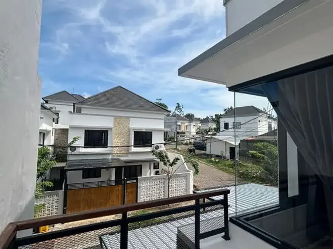 Rumah 3 Kamar Tidur di Kompleks One Gate System Disewakan di Nusa Dua - Image 2 of 10