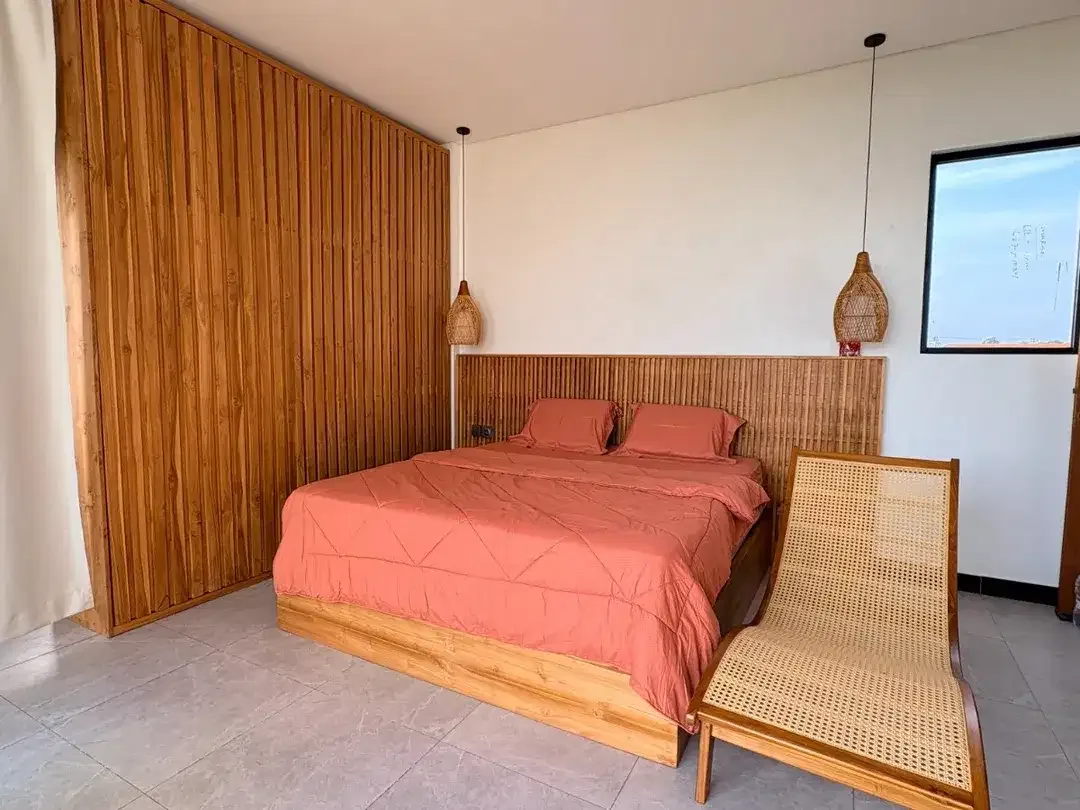 Dijual Villa Pemandangan Laut, Gunung & Matahari Terbenam di Kedungu - Image 2 of 10