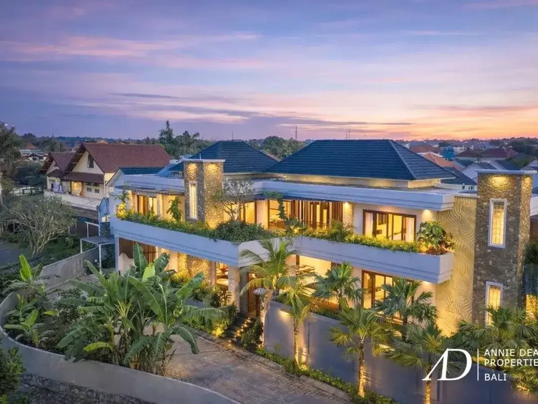 FREEHOLD | MODERN TROPICAL DESIGN 3-BEDROOM VILLA IN JIMBARAN - Image 6 of 10