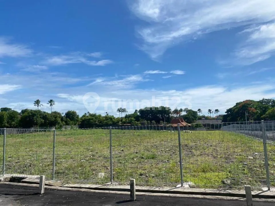 Tanah di Seminyak untuk Dijual - Image 2 of 3