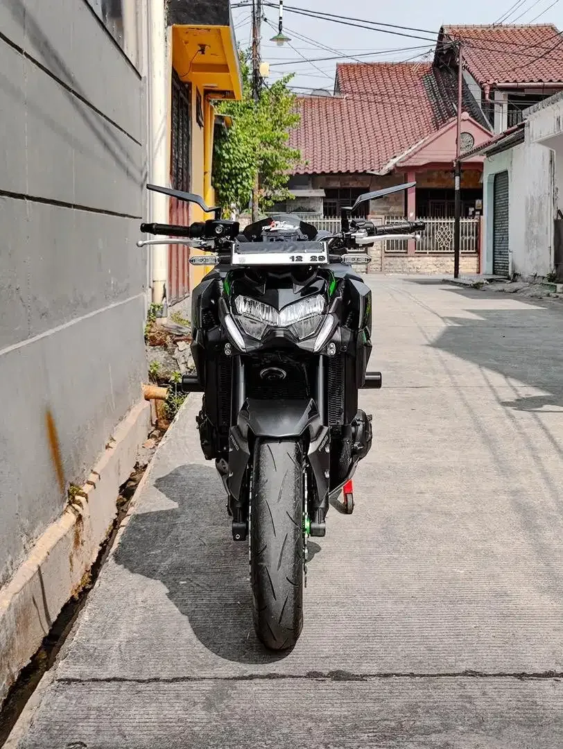 Kawasaki Z900 ABS tahun 2024 Very Low Odo Mulus TT FP Like New - Image 4 of 10