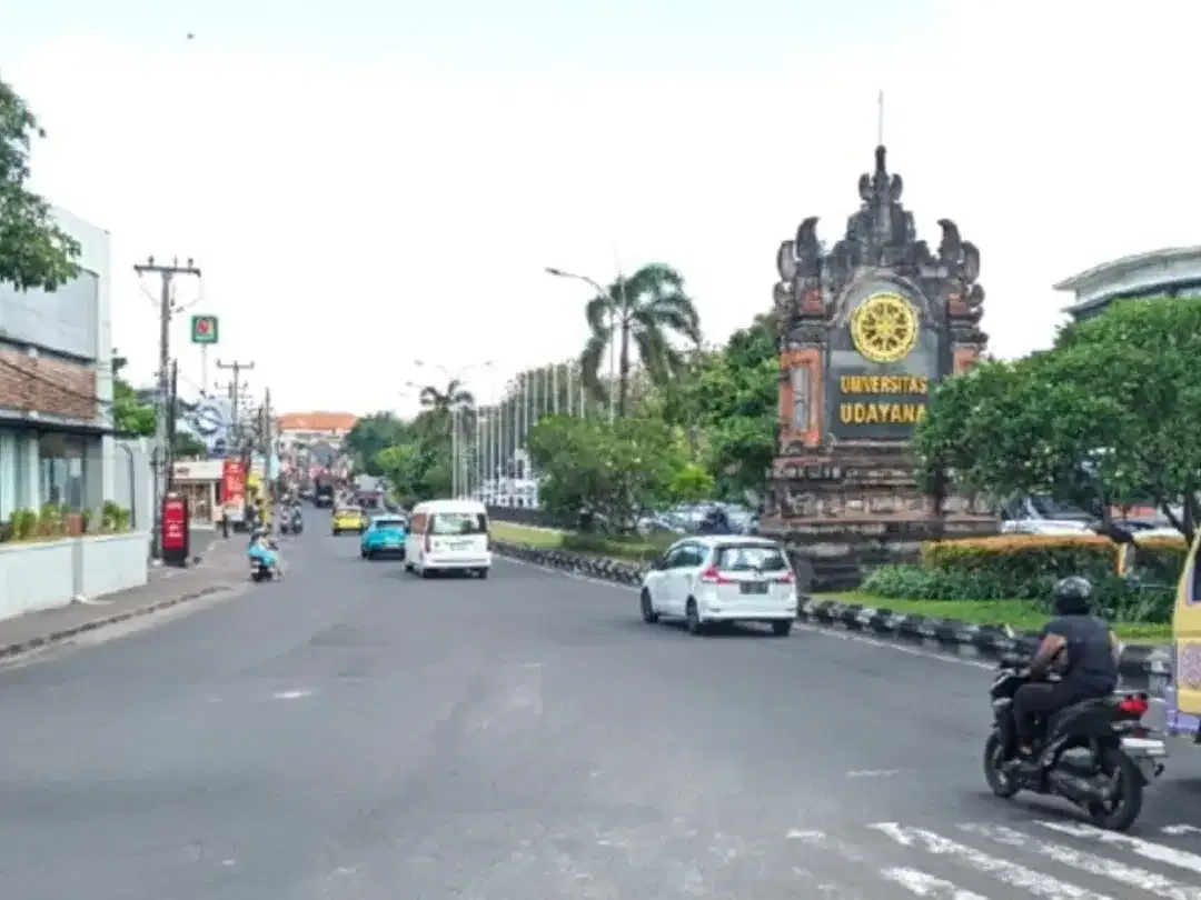 TANAH LOKASI PREMIUM DAN STRATEGIS DI BYPASS NGURAH RAI JIMBARAN BADUNG - Image 7 of 10
