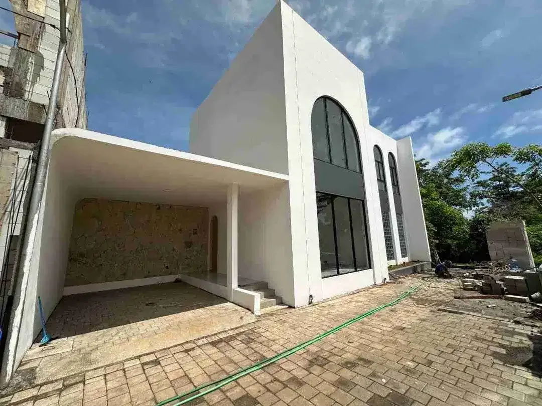 Luxury Mediterranean Private Villa, One Gate System, Lokasi Strategis @Balangan, Jimbaran - Image 1 of 10