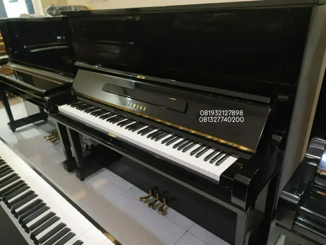 Piano Yamaha U3 nippon GOLD PLATE - Image 1 of 2