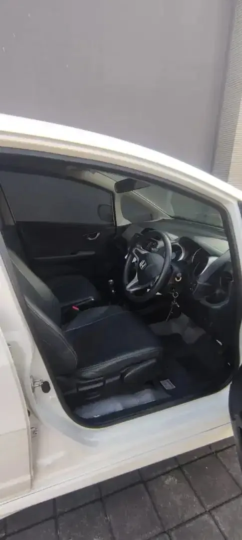 Odo 50 Rb Honda Jazz RS GE8 Manual 2012 Putih - Image 7 of 9