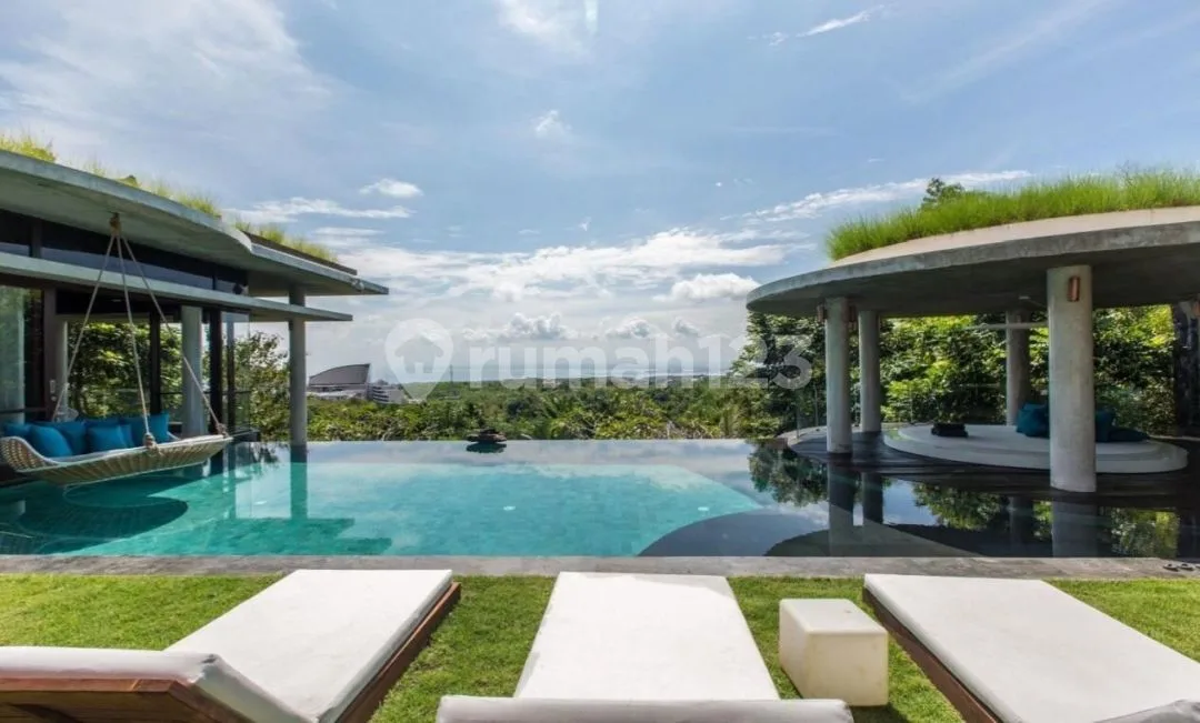 Jual Cepat Hilltop Ocean View Villa di Bukit, Pecatu, Bali - Image 1 of 4