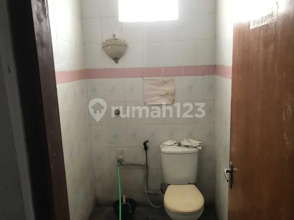 Hot List Di Jual Ruko Lokasi Jalan Utama Tukad Yeh Aya Renon Denpasar Selatan - Image 3 of 4