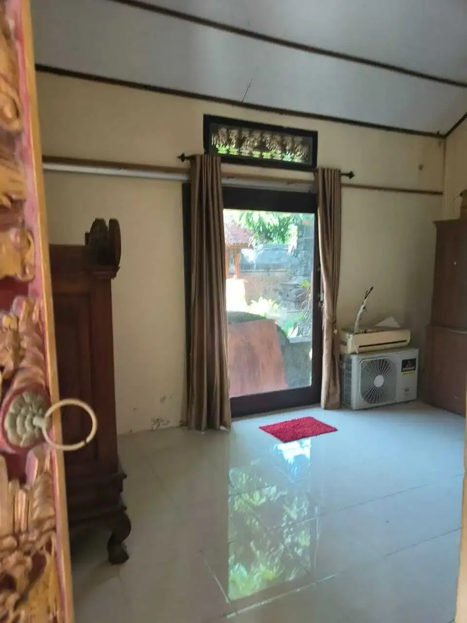 FOR  RENT HUNIAN BALINESE SANGAT LUAS DENGAN KONTUR TANAH 3 STEPPING - Image 2 of 10