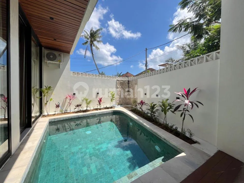 Yearly Rent Brand New Modern Tropical Villa 2 Bedrooms In Pererenan Bali. - Image 4 of 4