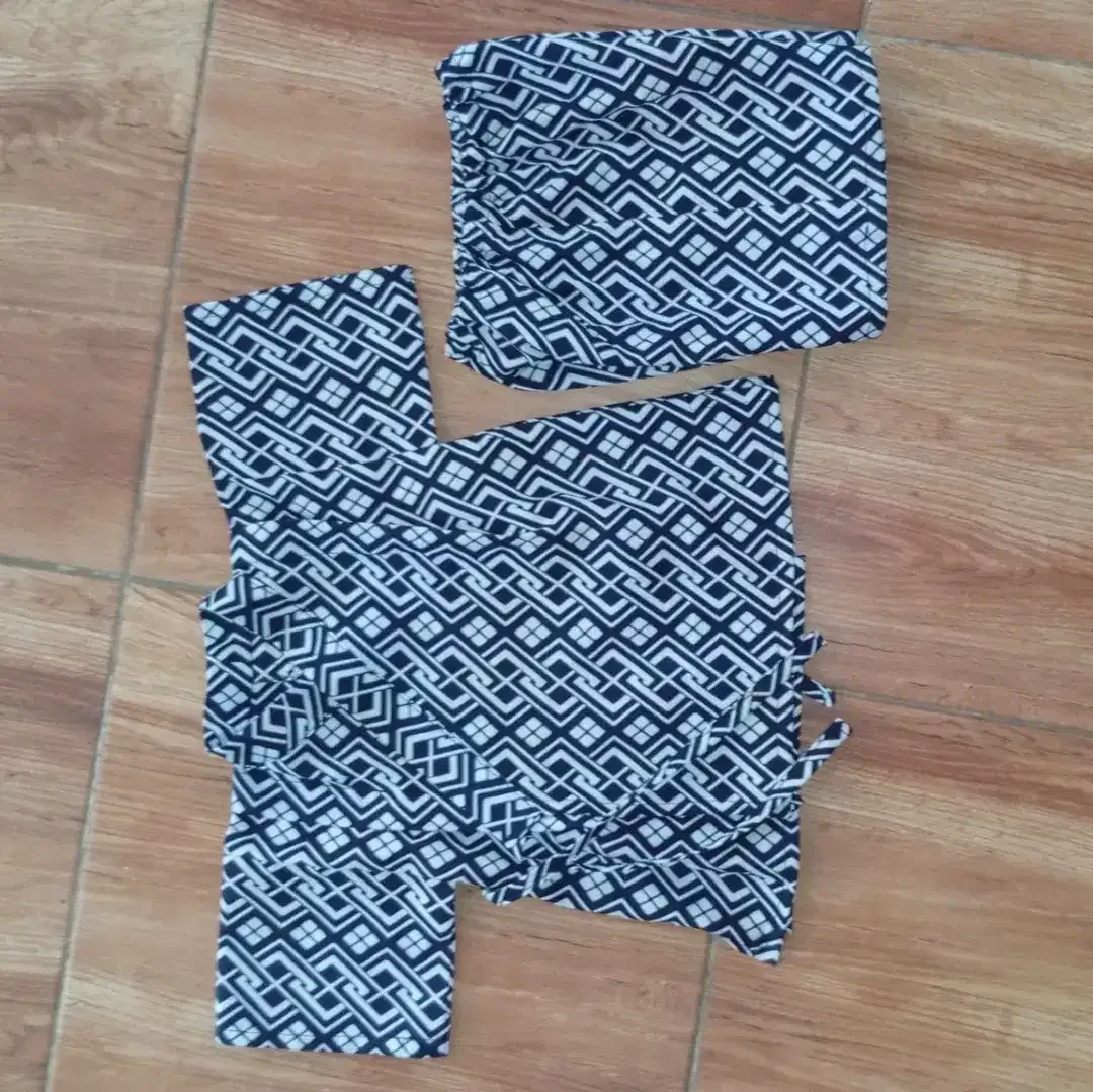 Jinbei Baby  yang Celana Pendek, Kimono, 
100% Cotton( Katun ) - Image 2 of 3