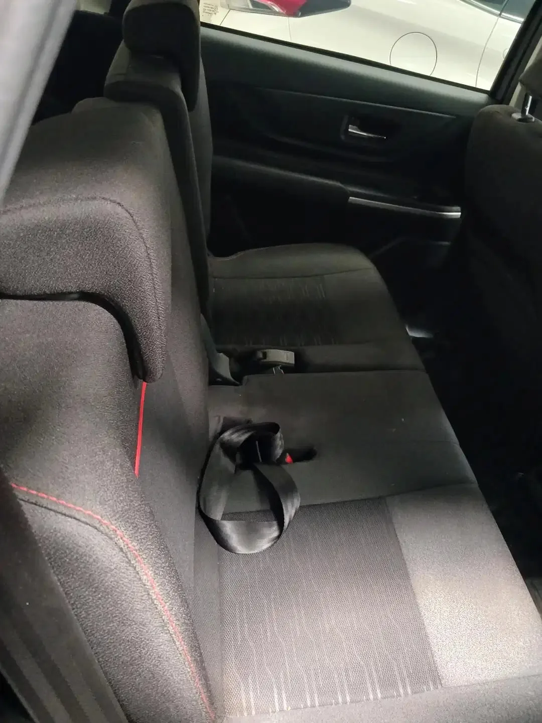 Daihatsu Xenia 2023 Bensin - Image 7 of 7