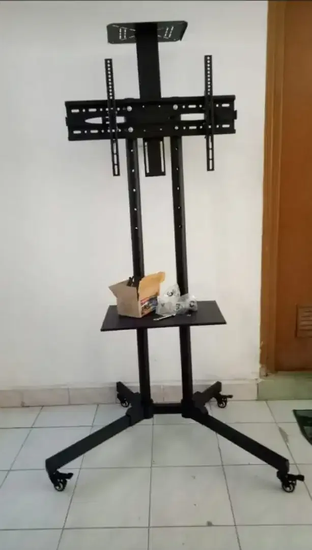 Breket berdiri untuk ukuran 32-65 inch - Image 1 of 1