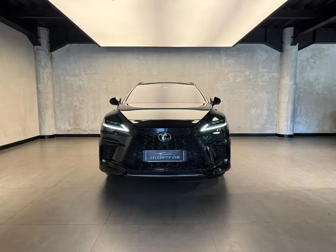 Lexus RX-500H F-Sport 2023 - Image 1 of 10