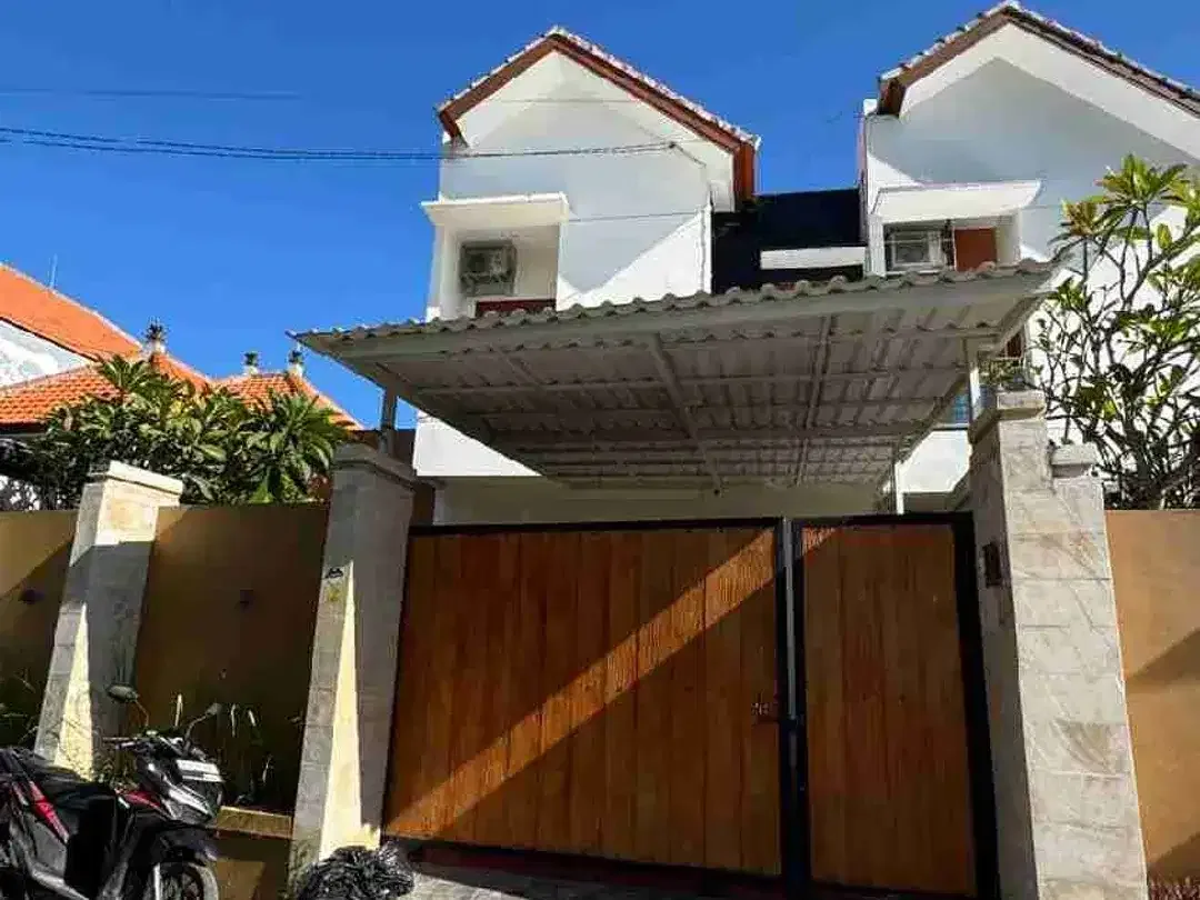 Disewakan Rumah di Tukad Balian Full Furnished 3KT - Image 1 of 9