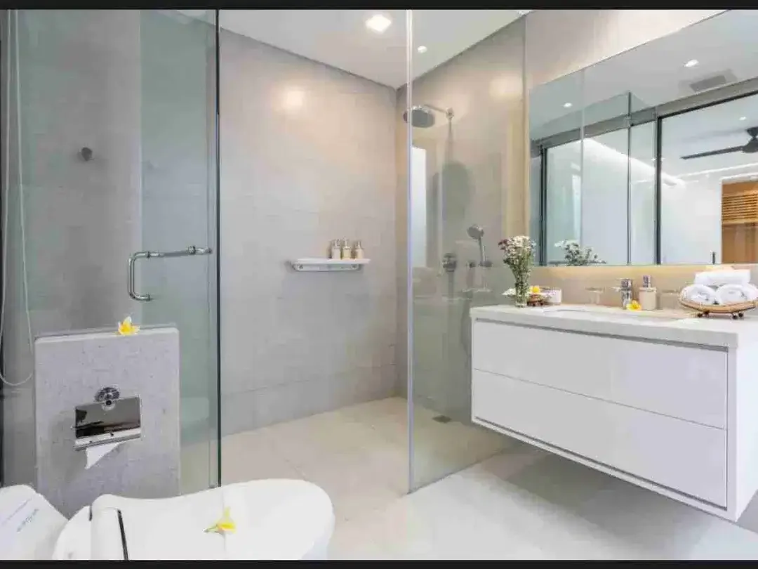MODERN VILLA LANTAI II DI CANGGU BERAWA BADUNG BALI - Image 9 of 10
