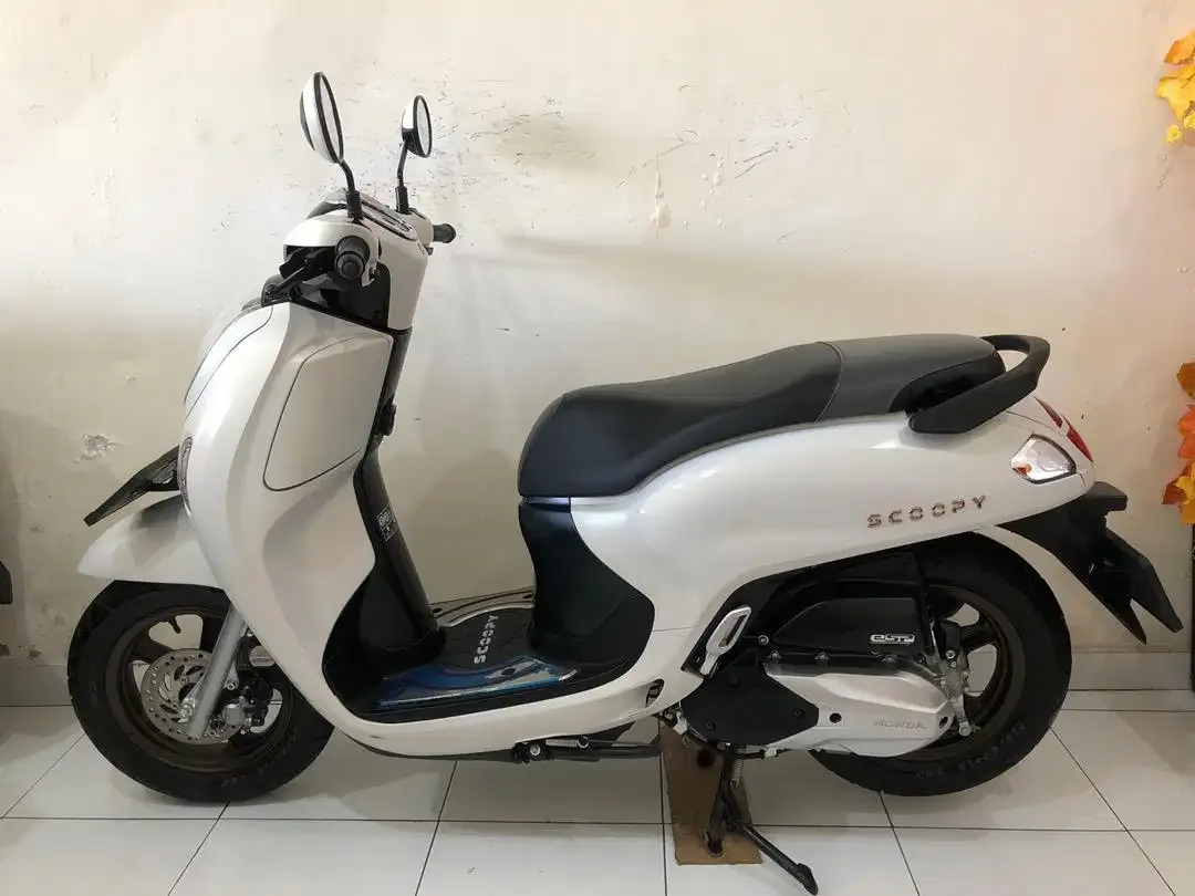 Honda Scoopy Prestige Th.2025 Remote!! - Image 1 of 10