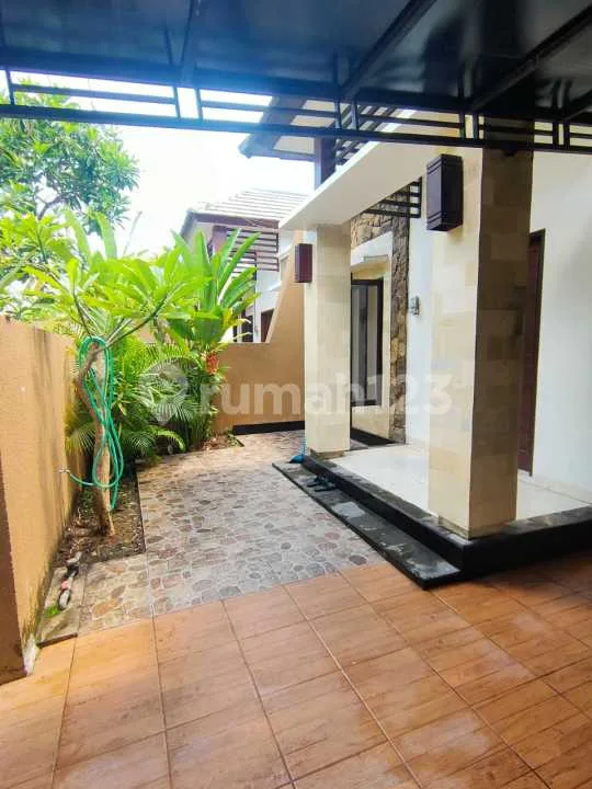 Rumah One Gate Dekat Tol Bali Mandara dan Pantai Nusa Dua - Image 3 of 4