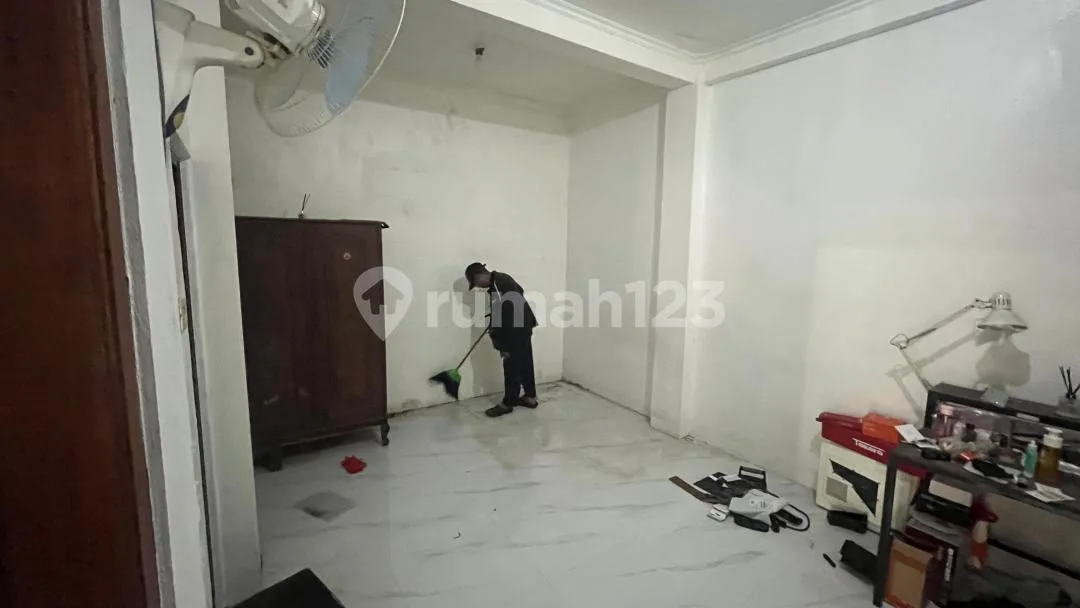Siap Huni Rumah 6 Kamar di Denpasar Barat Sl - Image 4 of 4