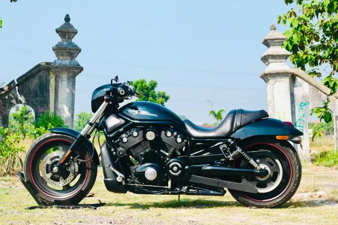 Harley Davidson V-Rod, Sportster 48 883, Ultra Classic, Street Glide - Image 4 of 4