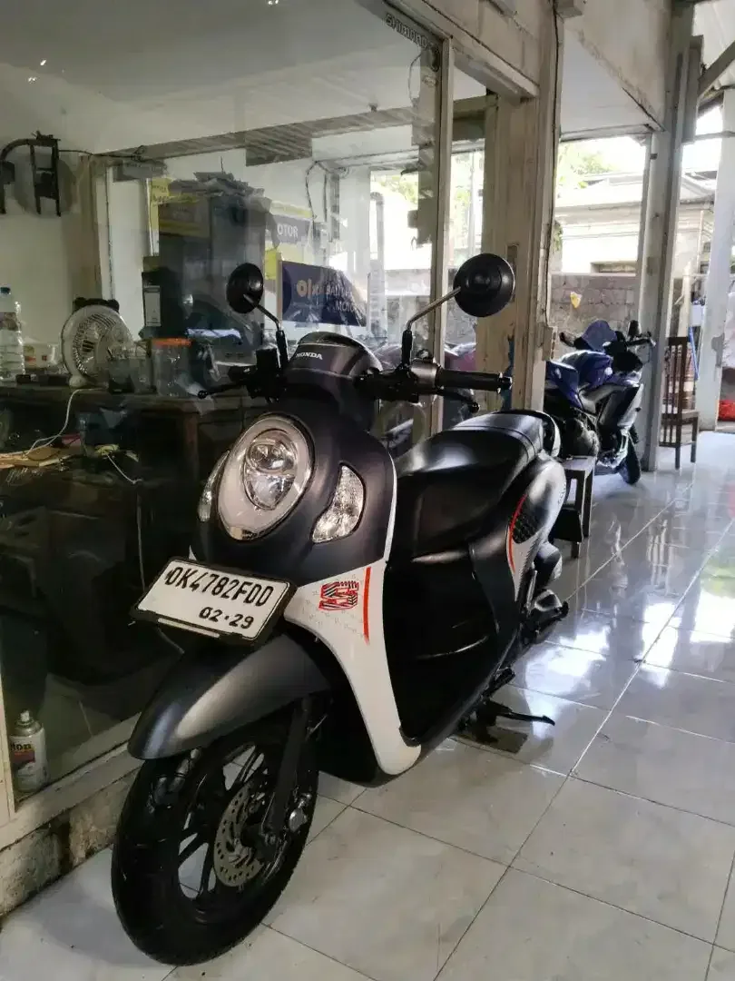DP 500K / BUNGA MENURUN 2% / HONDA SCOOPY TAHUN 2023 - Image 1 of 8