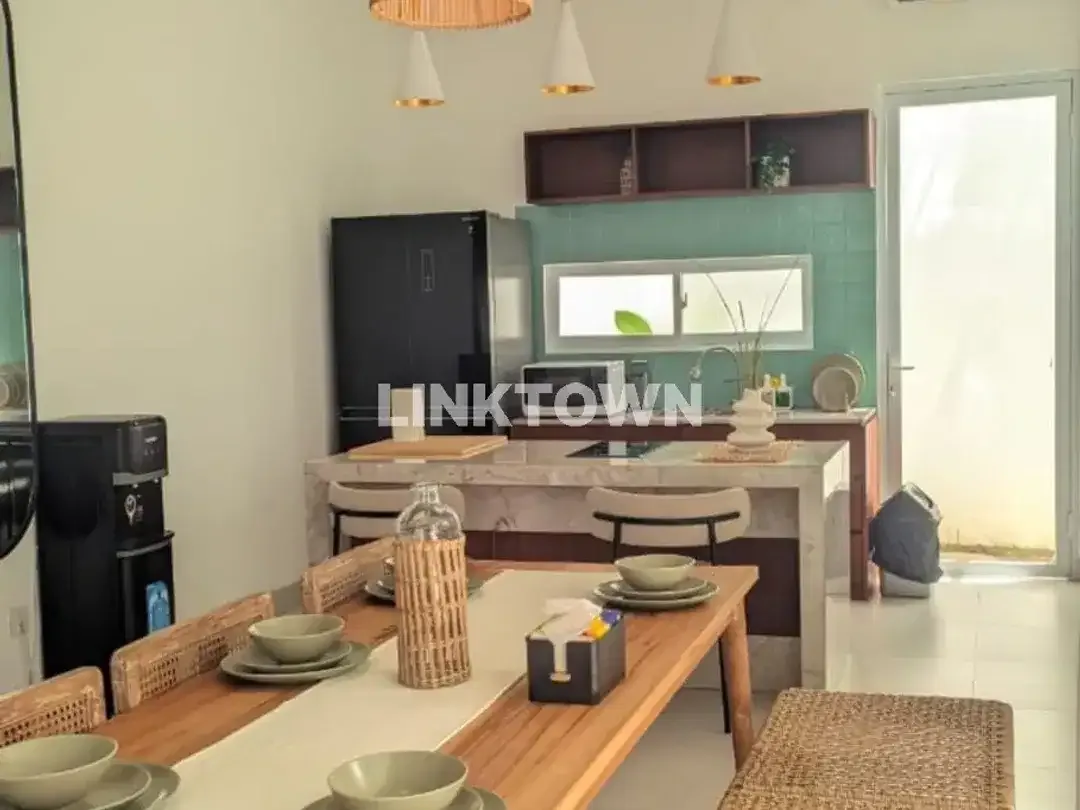 New Brand Modern 3 Bedrooms Villa, Perfectly Located In Jln Uluwatu - Image 3 of 9