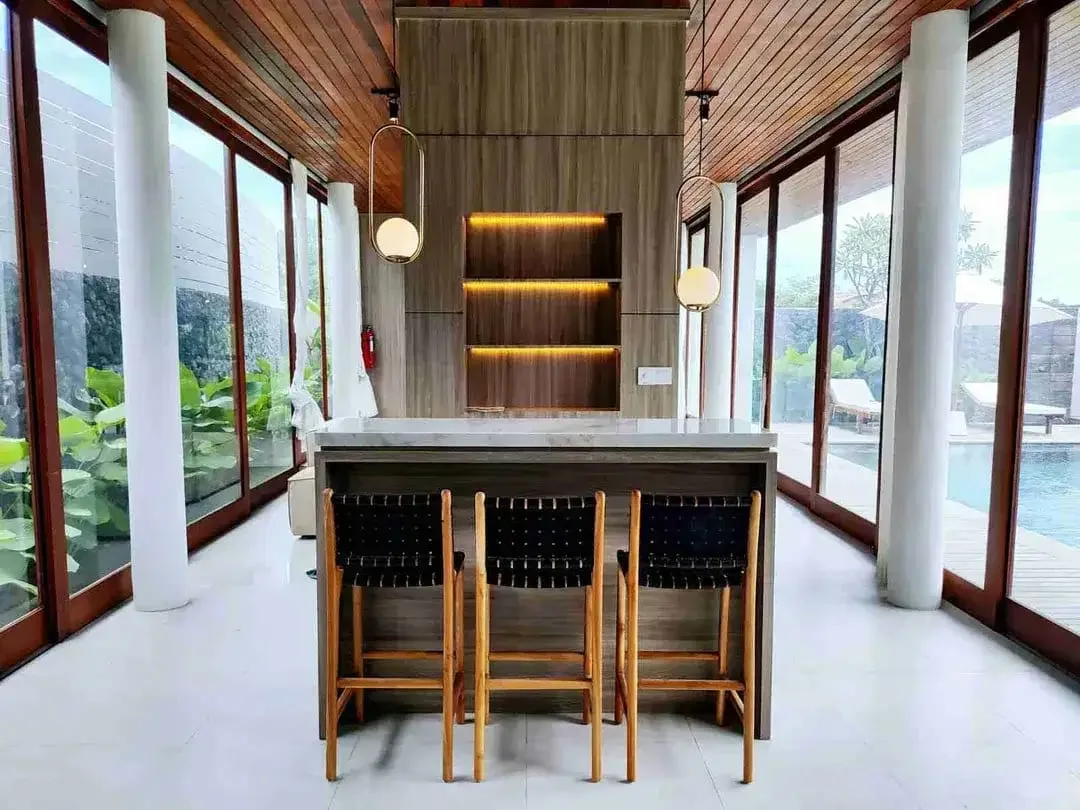 BRAND NEW LUXURY 3 BEDROOM AT PERERENAN CANGGU BALI - Image 2 of 10