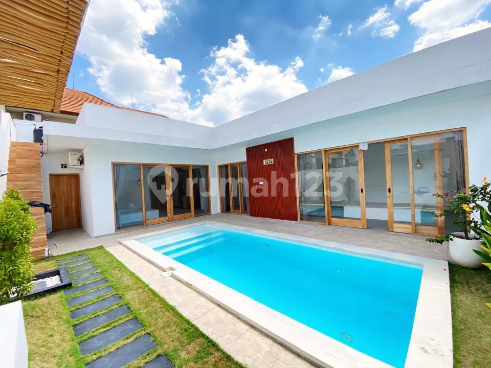 Modern Villa For Yearly Rental In Canggu - Image 1 of 4