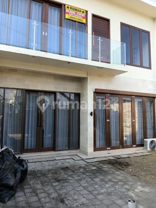 Villa Dijual Lokasi Puri Gading - Image 1 of 4