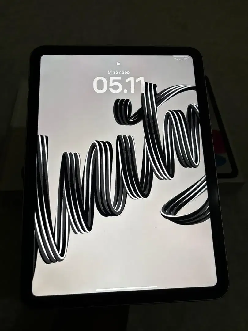 Ipad gen 11 128 GB silver ibox - Image 2 of 2