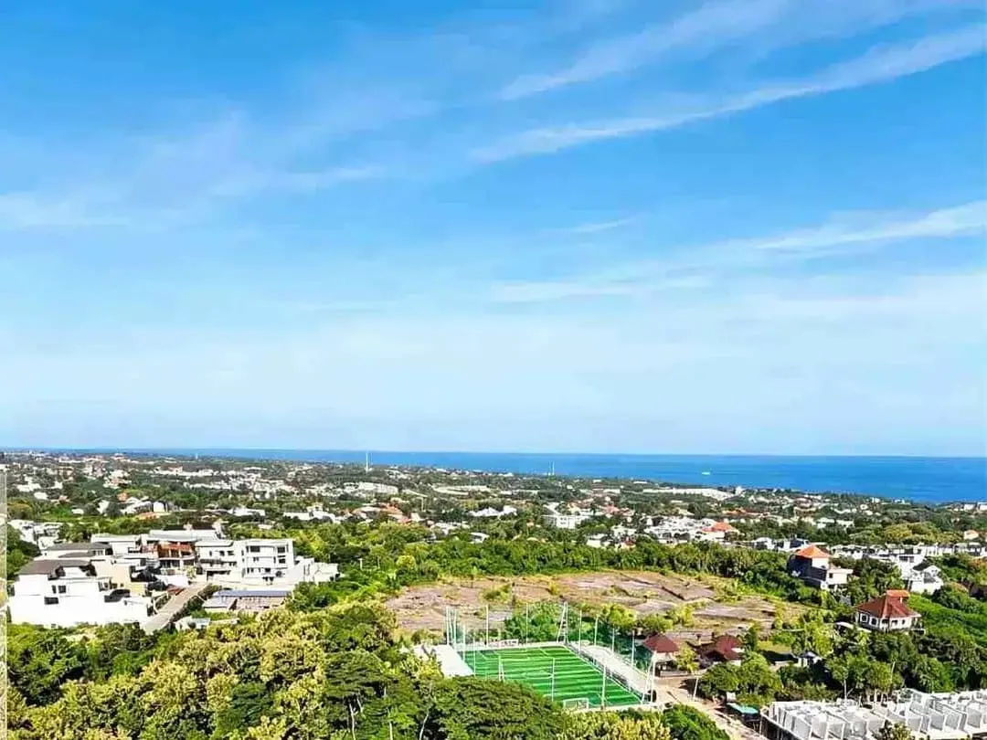 DIJUAL TANAH ADA BANGUNAN DAN LAPANGAN BISNIS MINI SOCCER YG SEDANG OERKEMBANG DI ULUWATU BALI - Image 1 of 10