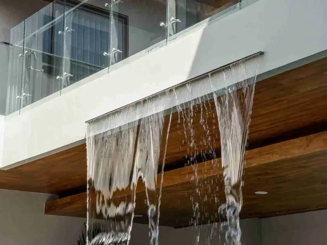 Luxury Villa Modern Kontemporer Seminyak Dekat Pantai - Image 4 of 10