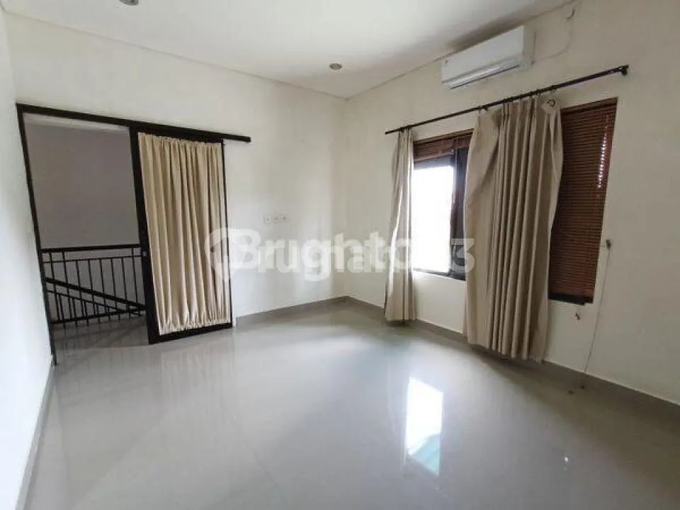 Rumah Sewa Semi Furnished Lingkungan Tenang Kerobokansewa Rumah - Image 2 of 4