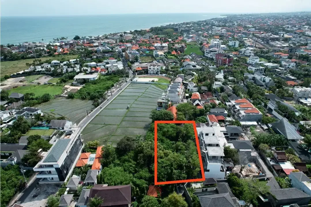 TANAH PREMIUM CANGGU BERAWA HANYA JALAN KAKI KE CANGGU CLUB - Image 3 of 9