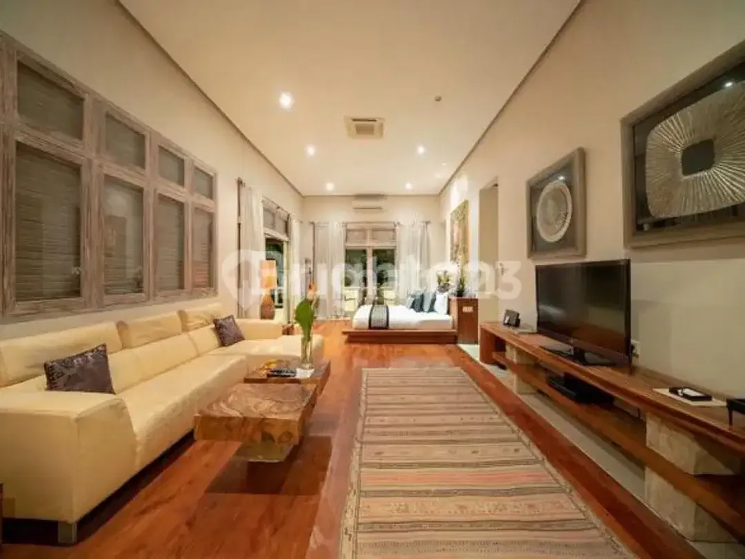 VILLA LONG LEASE FULL FURNISHED EKSKLUSIF DI SEMINYAK - Image 5 of 5