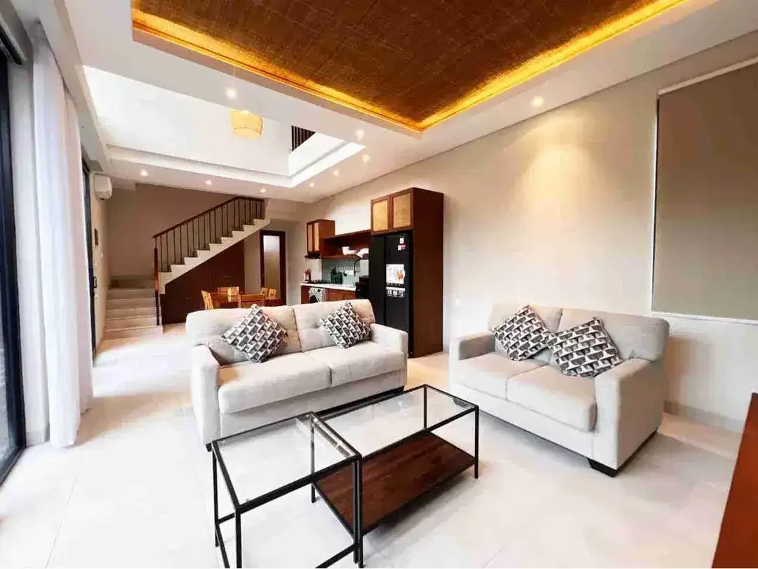 3 BEDROOMS VILLA DI BATU BOLONG CANGGU FOR RENT - Image 8 of 10