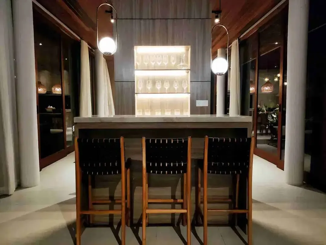 BRAND NEW LUXURY 3 BEDROOM AT PERERENAN CANGGU BALI - Image 6 of 10