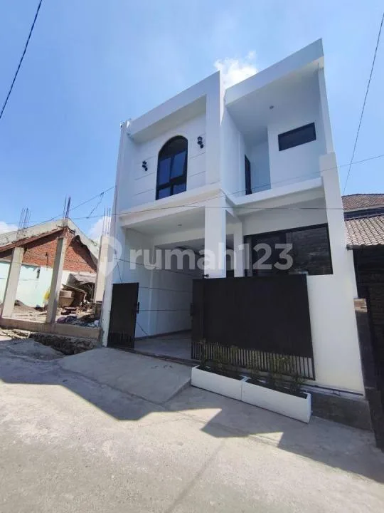 Dijual Rumah Baru 2Lt Dalam Kota Denpasar Bali - Image 2 of 4
